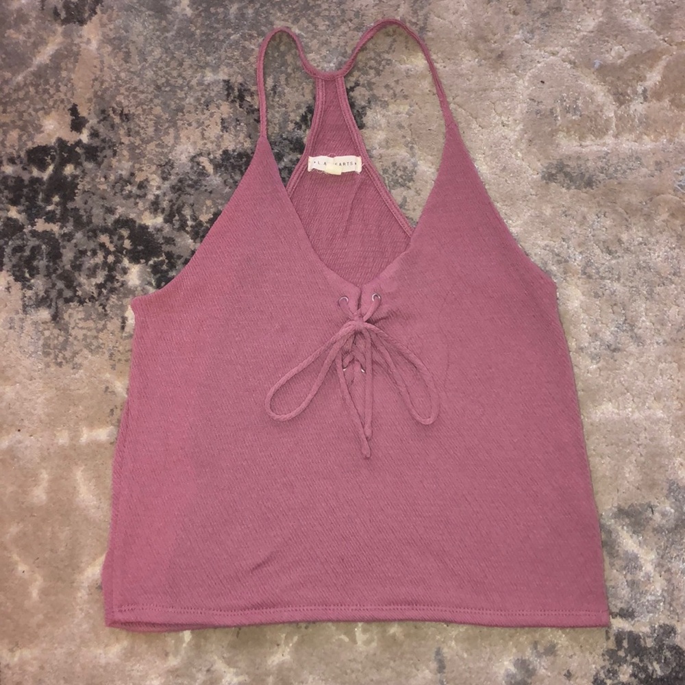 pink tank top
